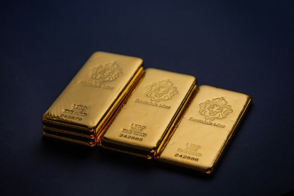 Investir dans l'or : les meilleures pratiques pour optimiser votre sécurité et vos gains